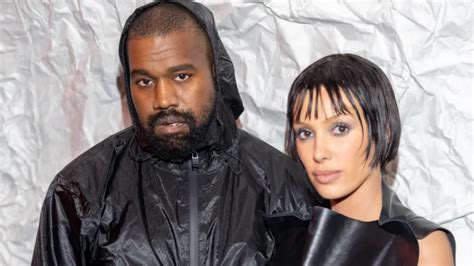 Kanye Wests wife Bianca Censori nearly nude on front row at。